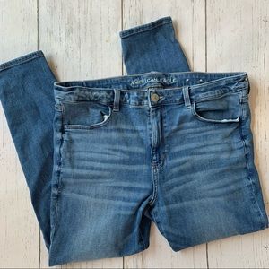 American Eagle skinny jeans